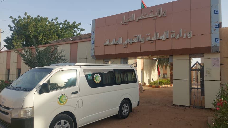 تسهيلات فتح الحسابات لخدمة جميع فئات المجتمع